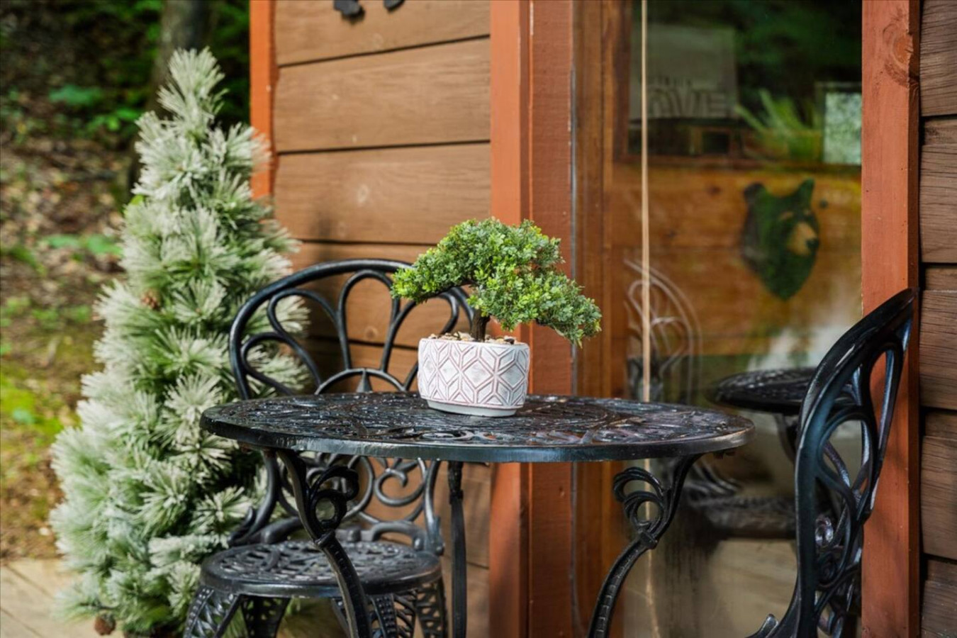 Romantic Hideaway photo 43