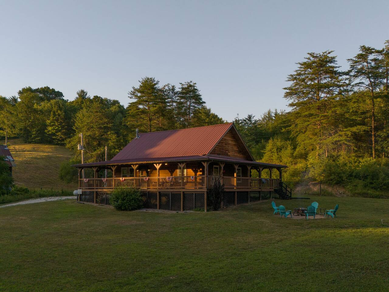 HazelBrook Haven photo 49