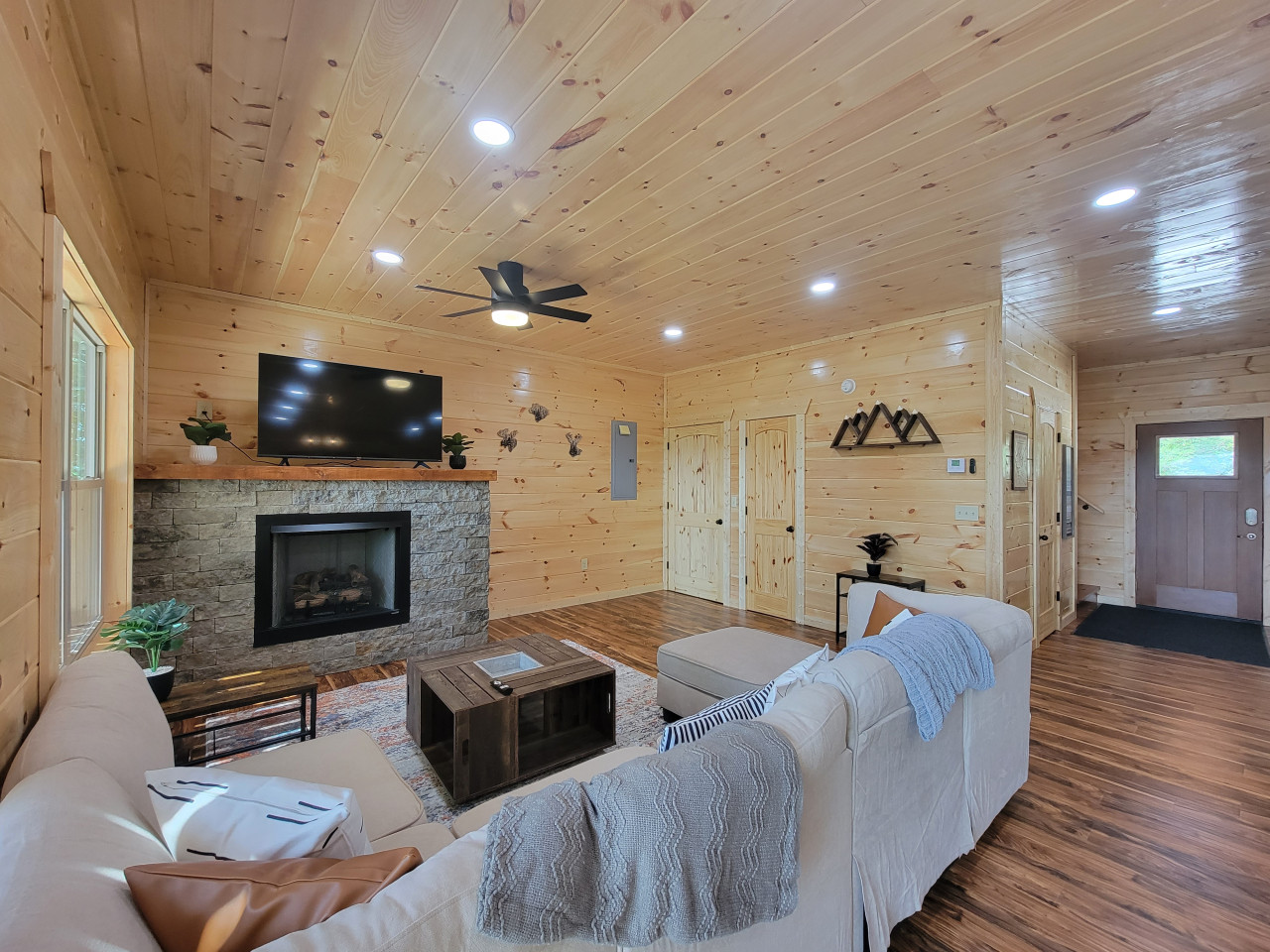 Skyline Chalet photo 3