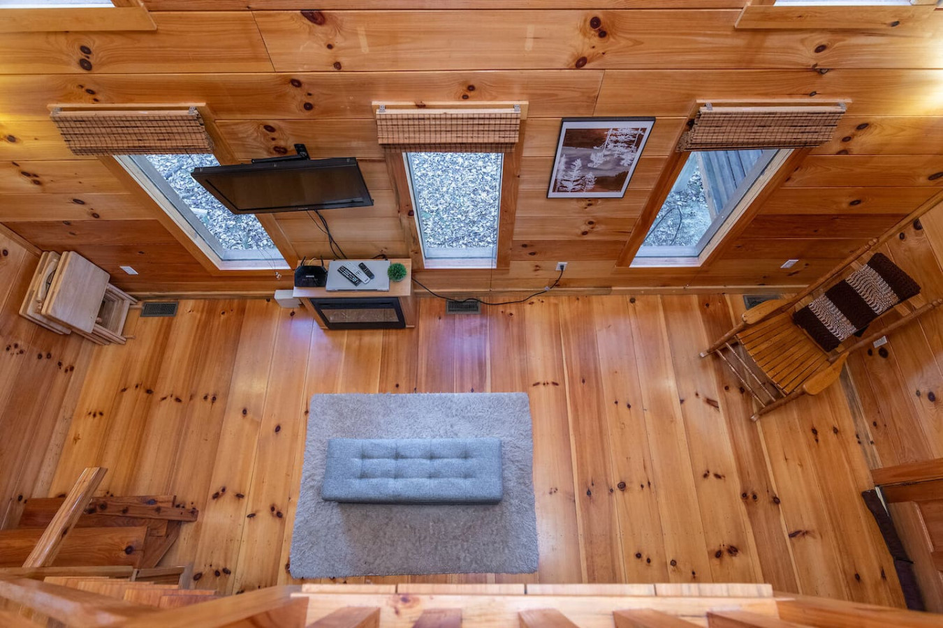 Sunrise Cabin photo 30