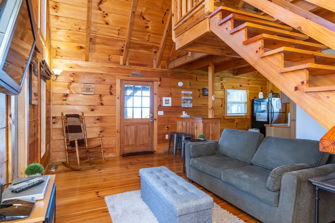 Sunrise Cabin photo 15