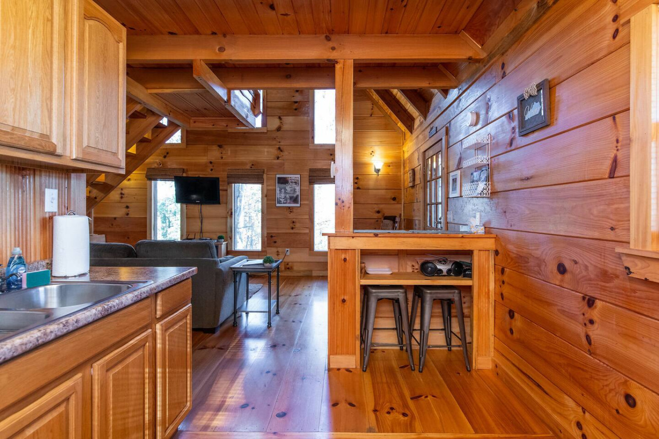 Sunrise Cabin photo 19
