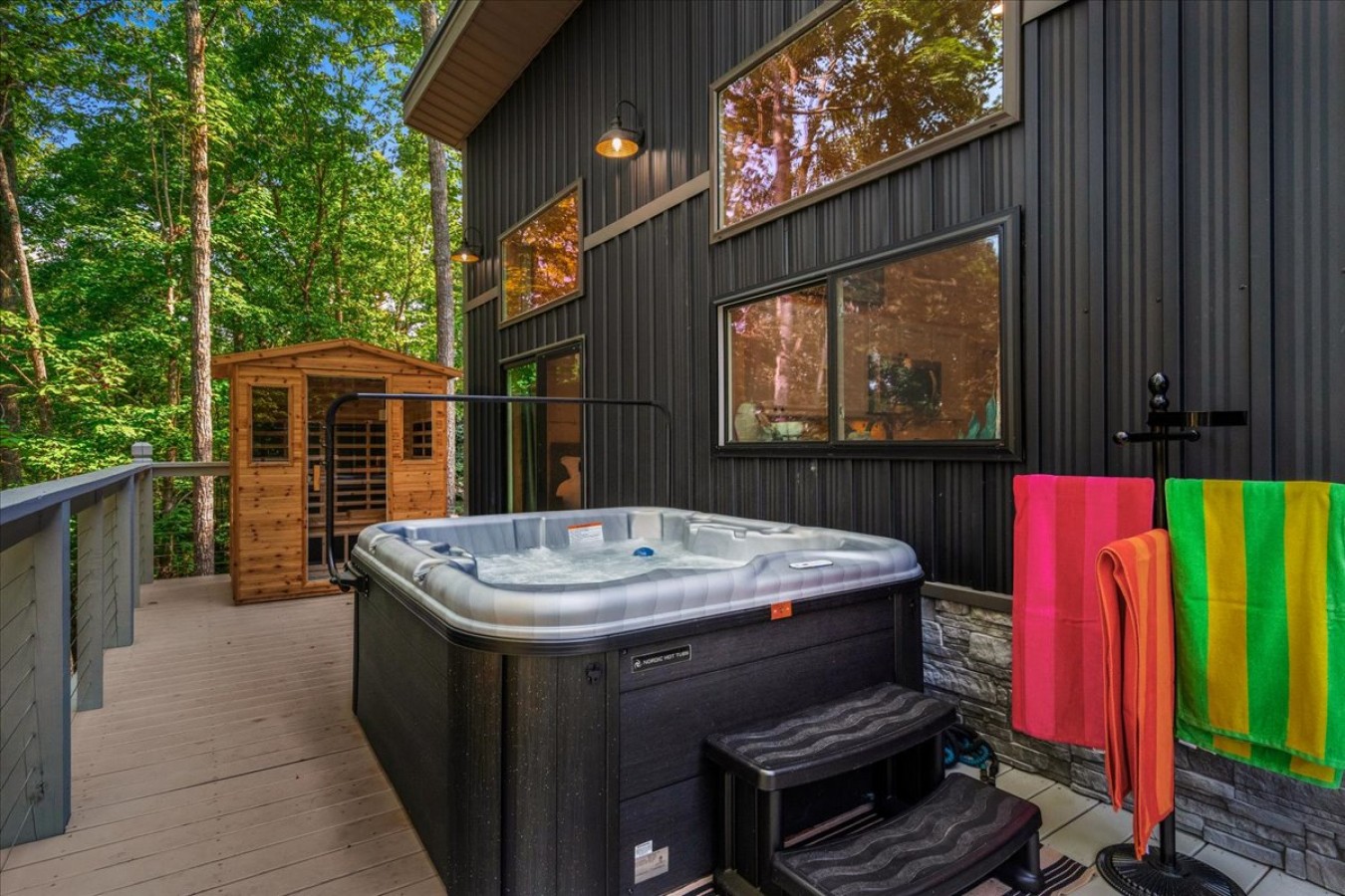 Ember & Fern | New Build w/ Hot Tub, Dry Sauna + Views — Red River Gorge cabin
