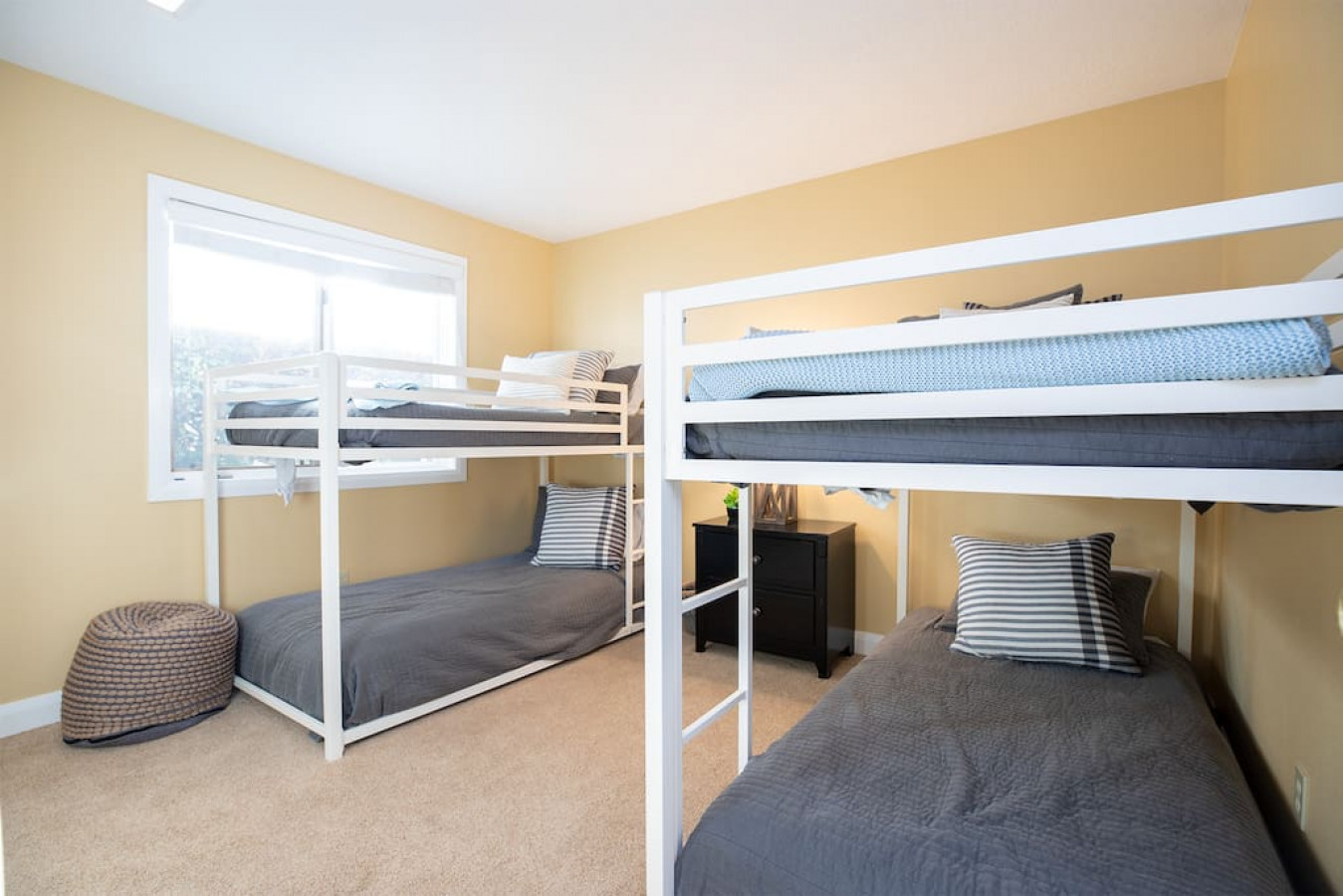 Bedroom 3 with 2 twin-over-twin bunk beds