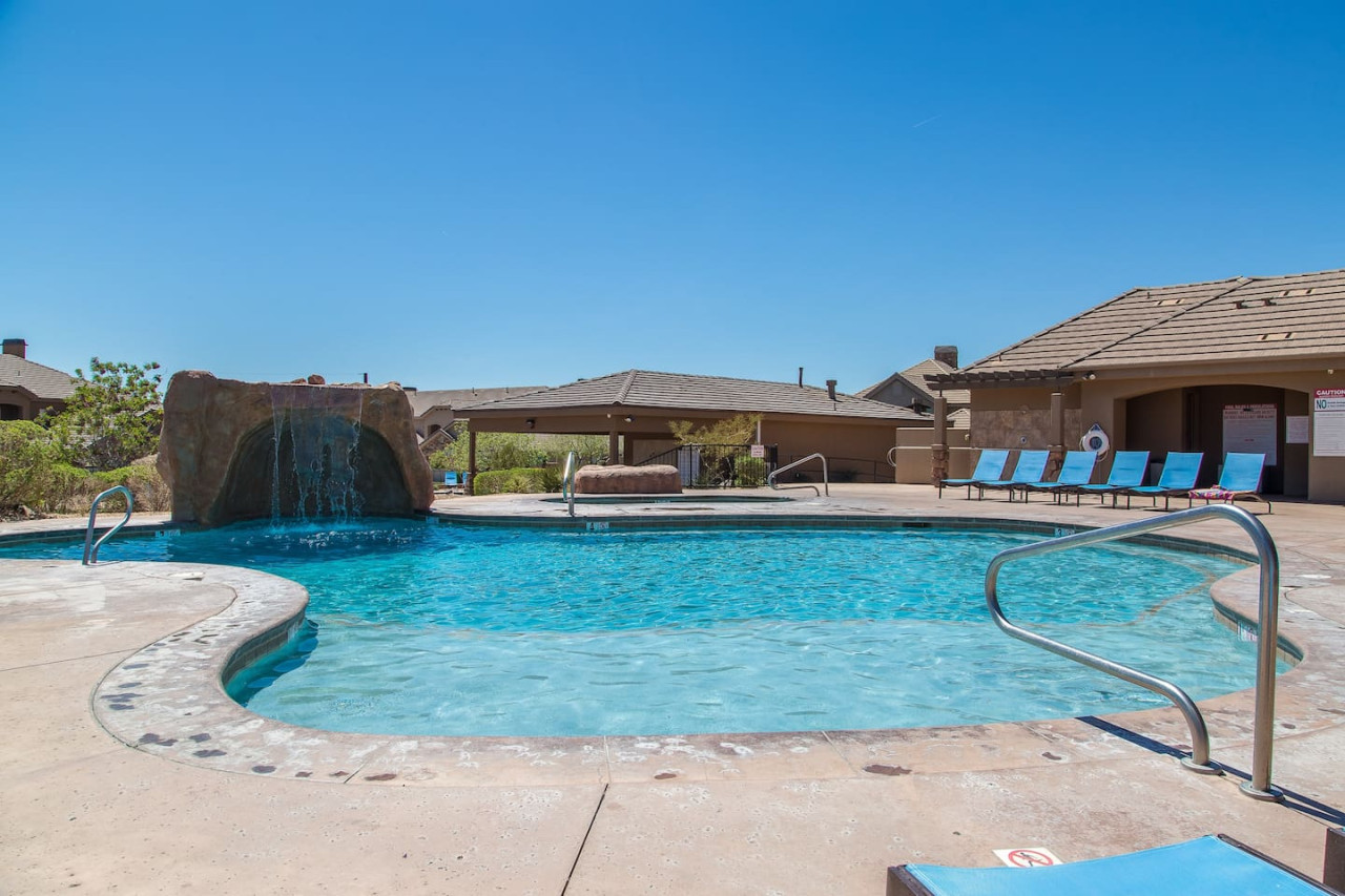 The two hot tubs are a blessed 102 degrees year round.