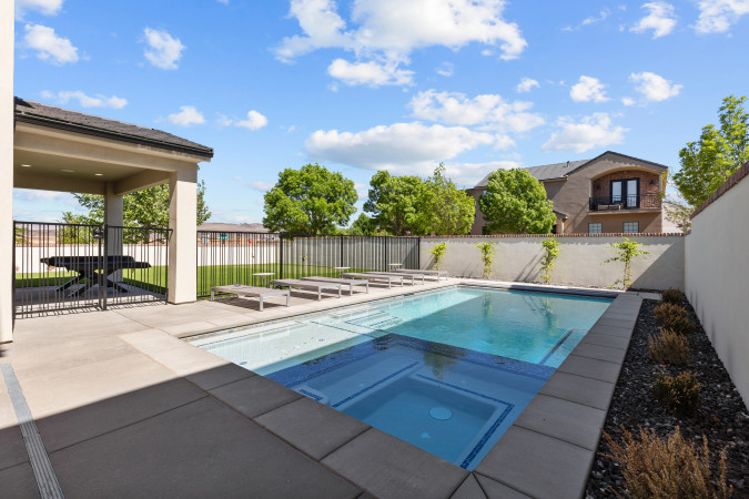 Ironbridge Estate | 60 Guests & Private Pool