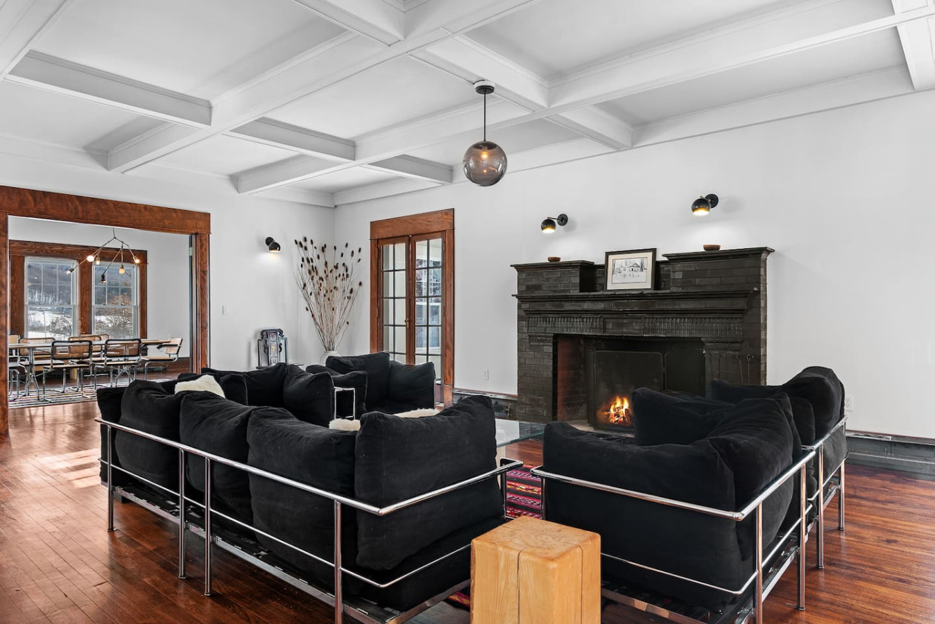 Luxe 3BR Getaway for 4 Seasons