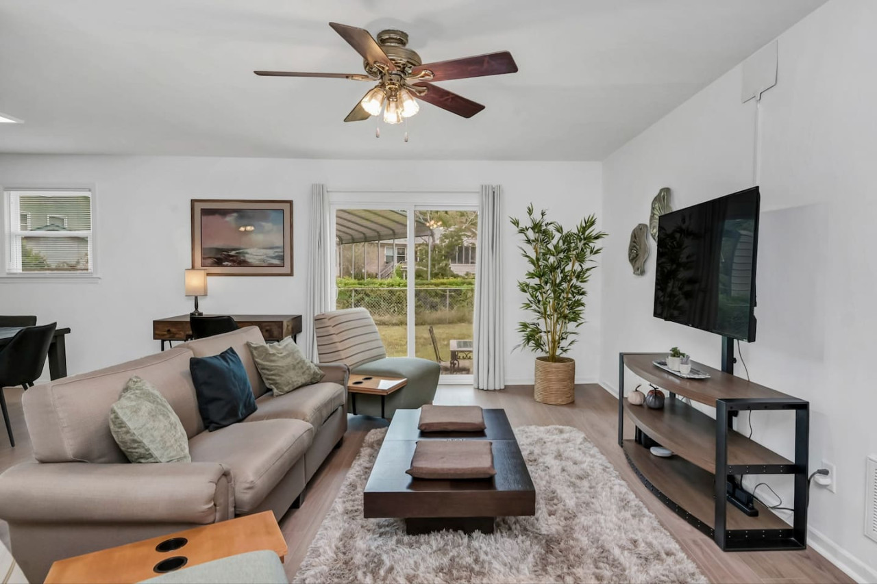 Family-friendly With Outdoor Grill And Fast Wifi - Charming Retreat - Columbia, SC