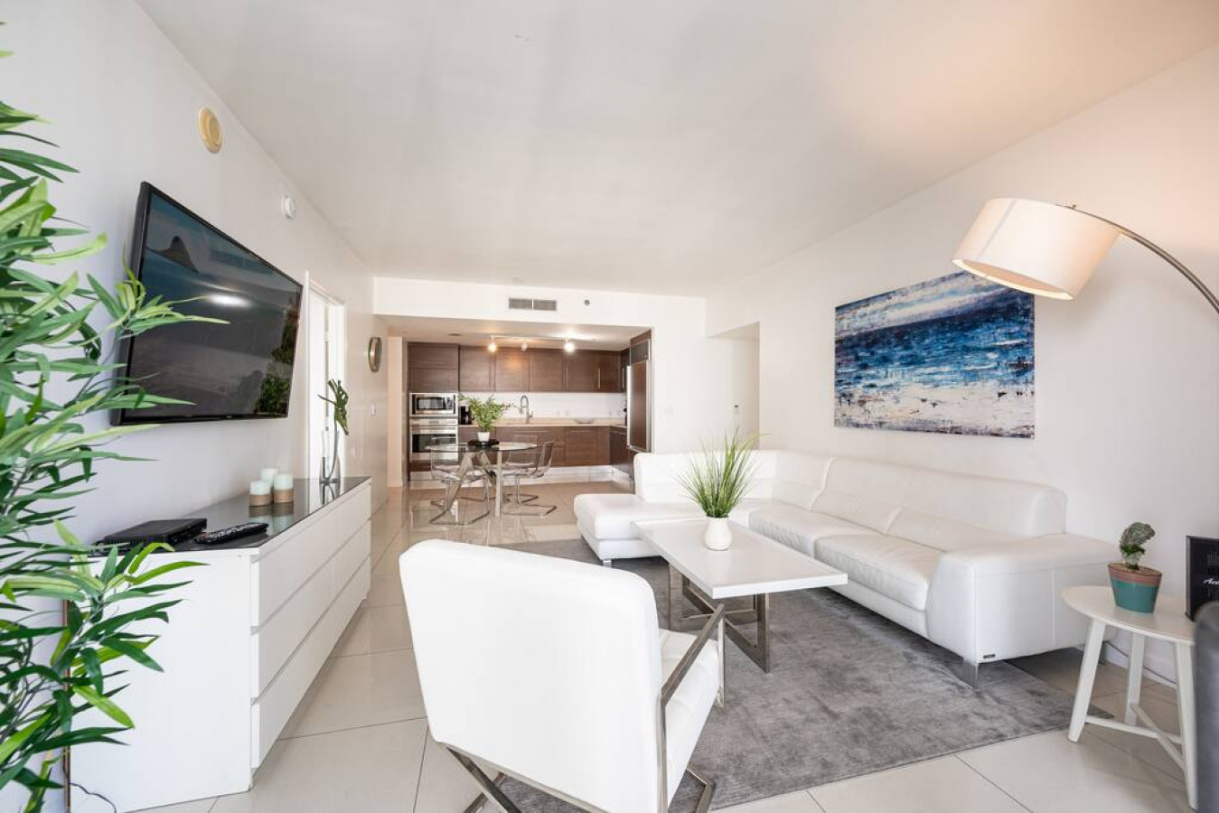 ★ Iconic Icon W Unit - Pool & Ocean Views ★