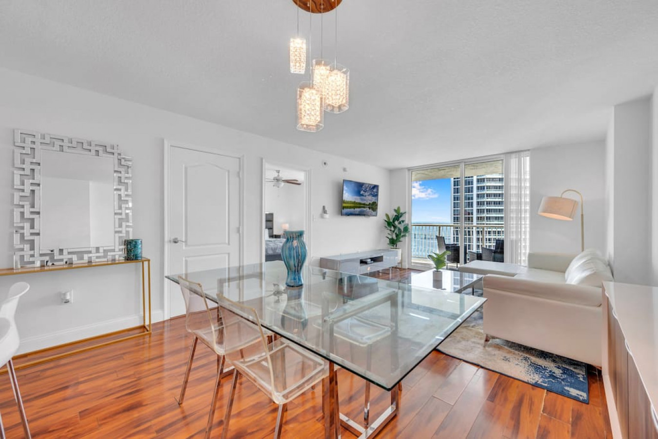 40th floor Ocean View - Best Location