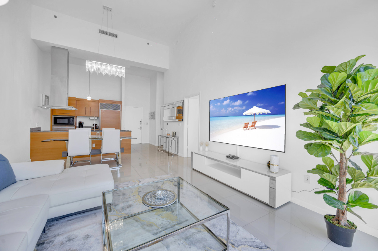 40th floor High Ceilings unit at icon Brickell