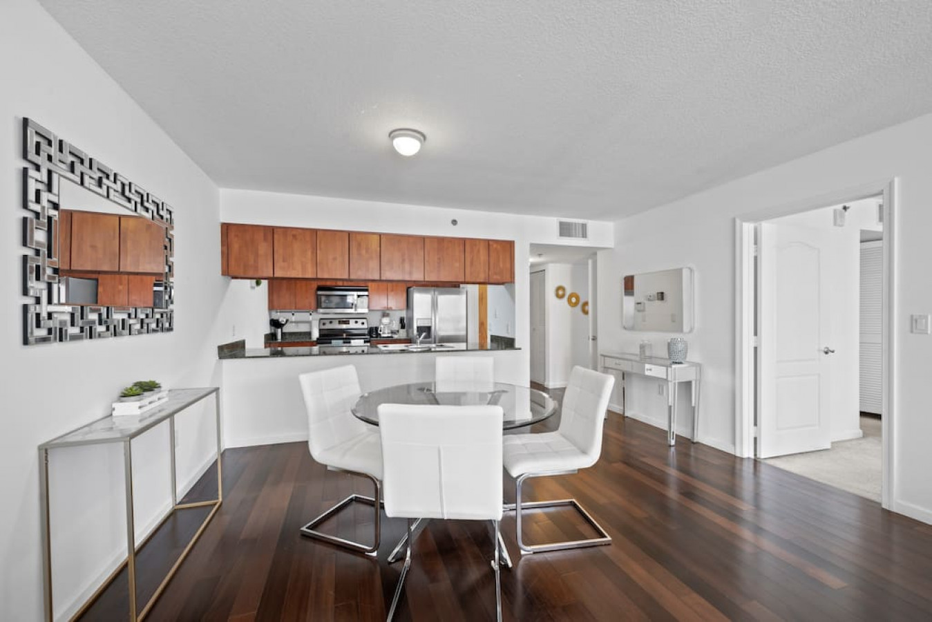 Superb unit, centrally located with parking