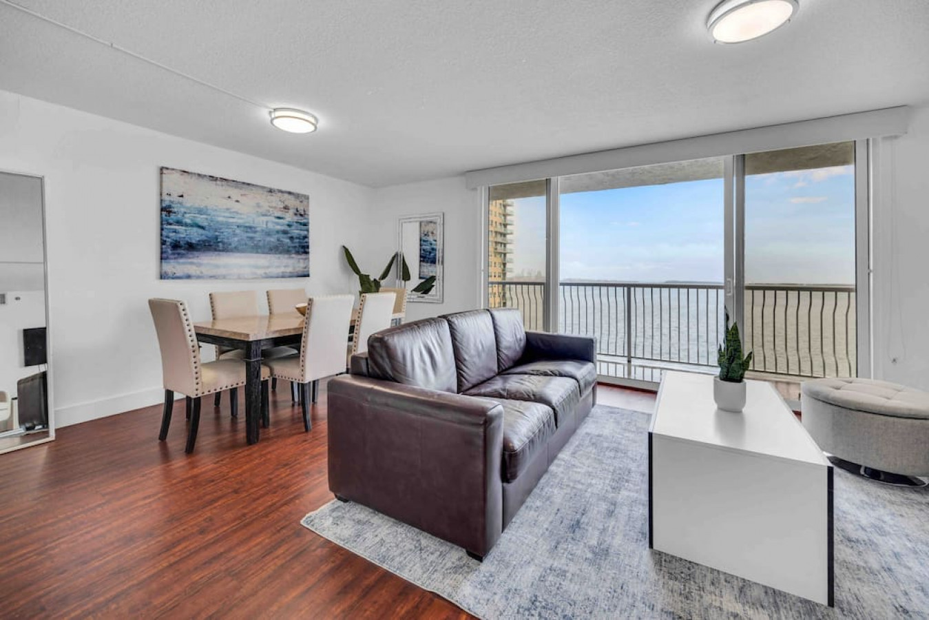 Ocean View Amazing Unit Brickell