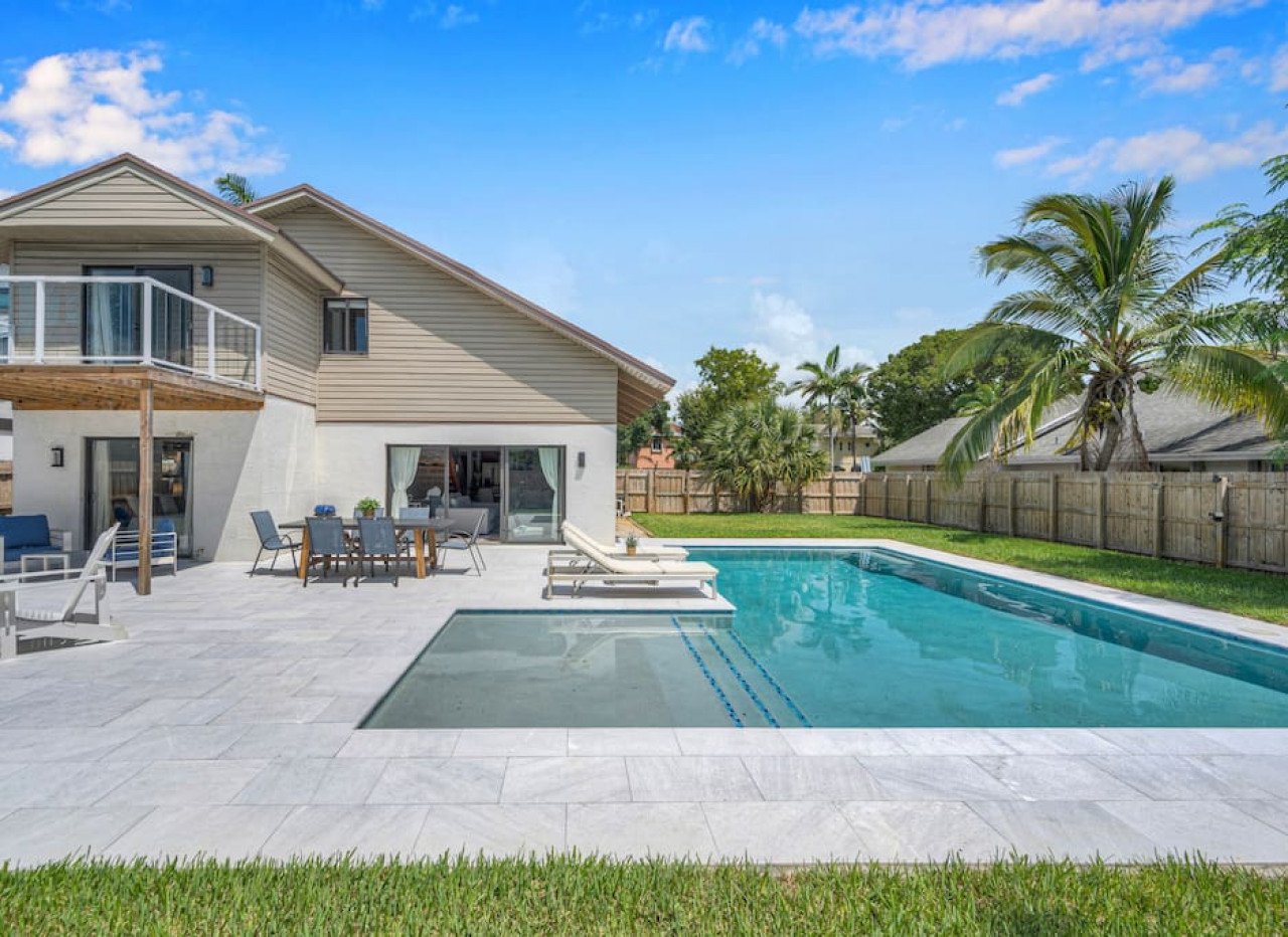 Wonderful Tropical Pool House Delray Near Ocean
