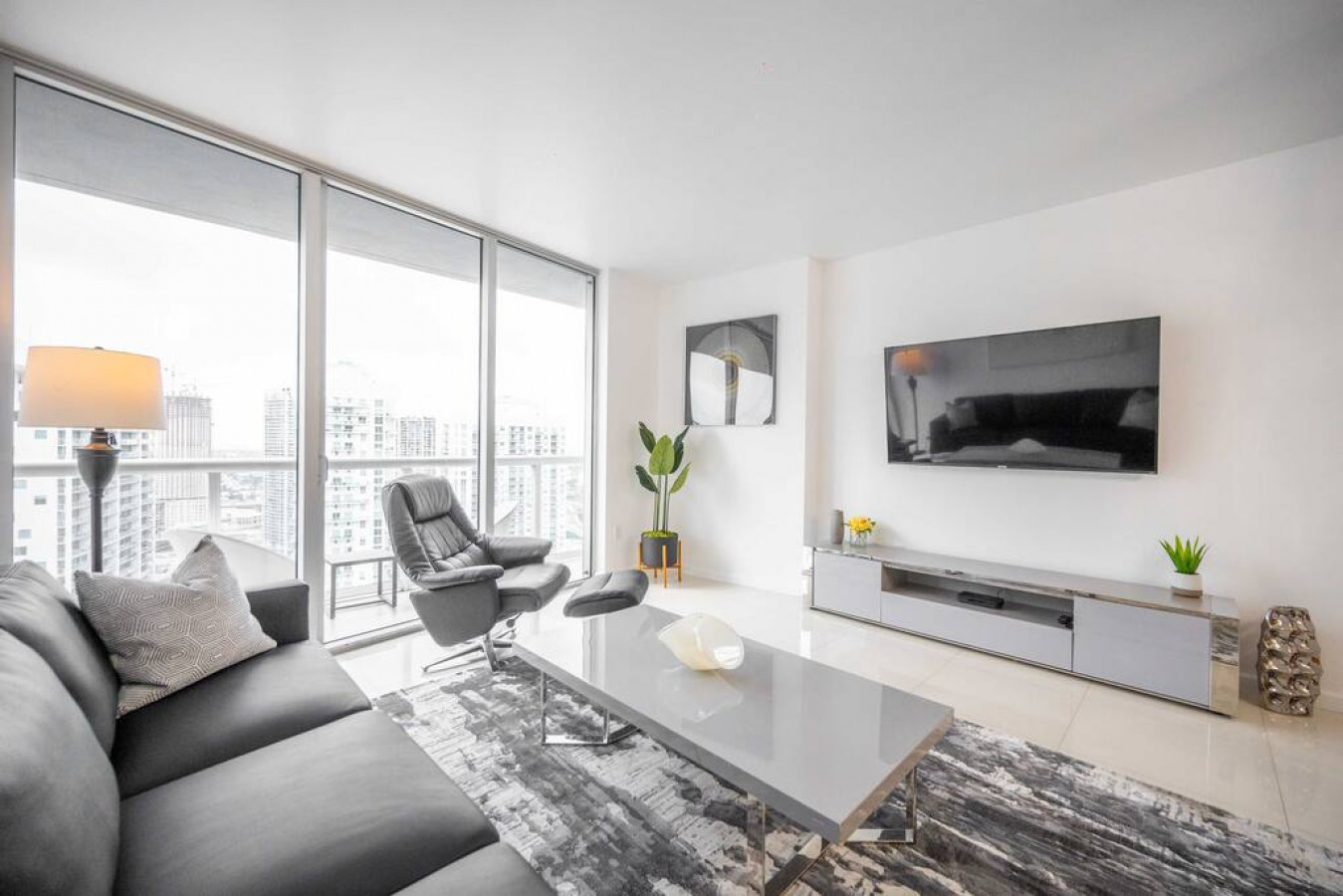 38th floor W residence