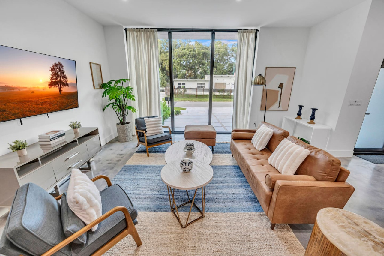 Stunning Tropical Pool House North Miami -New Unit