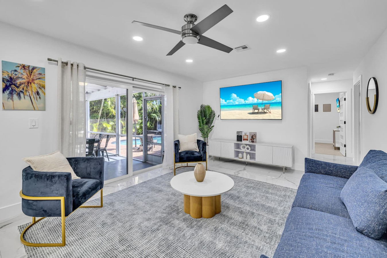 Amazing house with pool