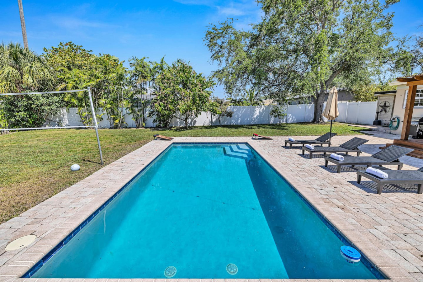 Stunning Tropical Pool House Delray Near The Beach