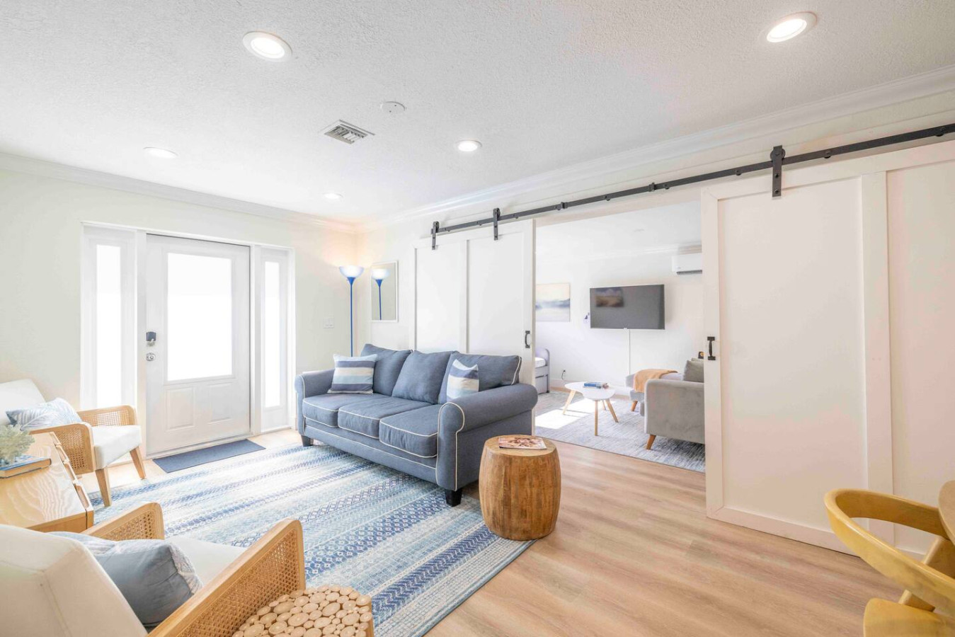 Large 8 Beds/4 Bath Heated Pool House Delray Beach