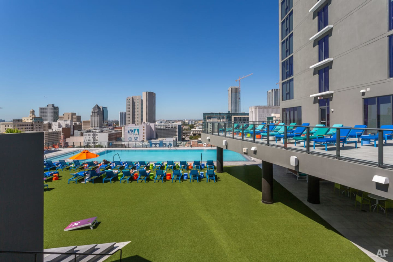 Superb Unit with priceless location and amenities