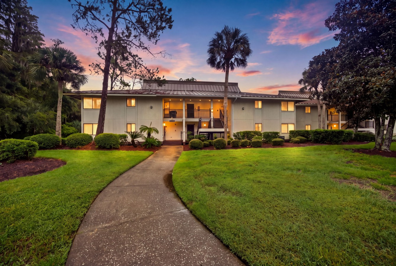 ★ Saddlebrook Golf Course Condo with Kitchen ★