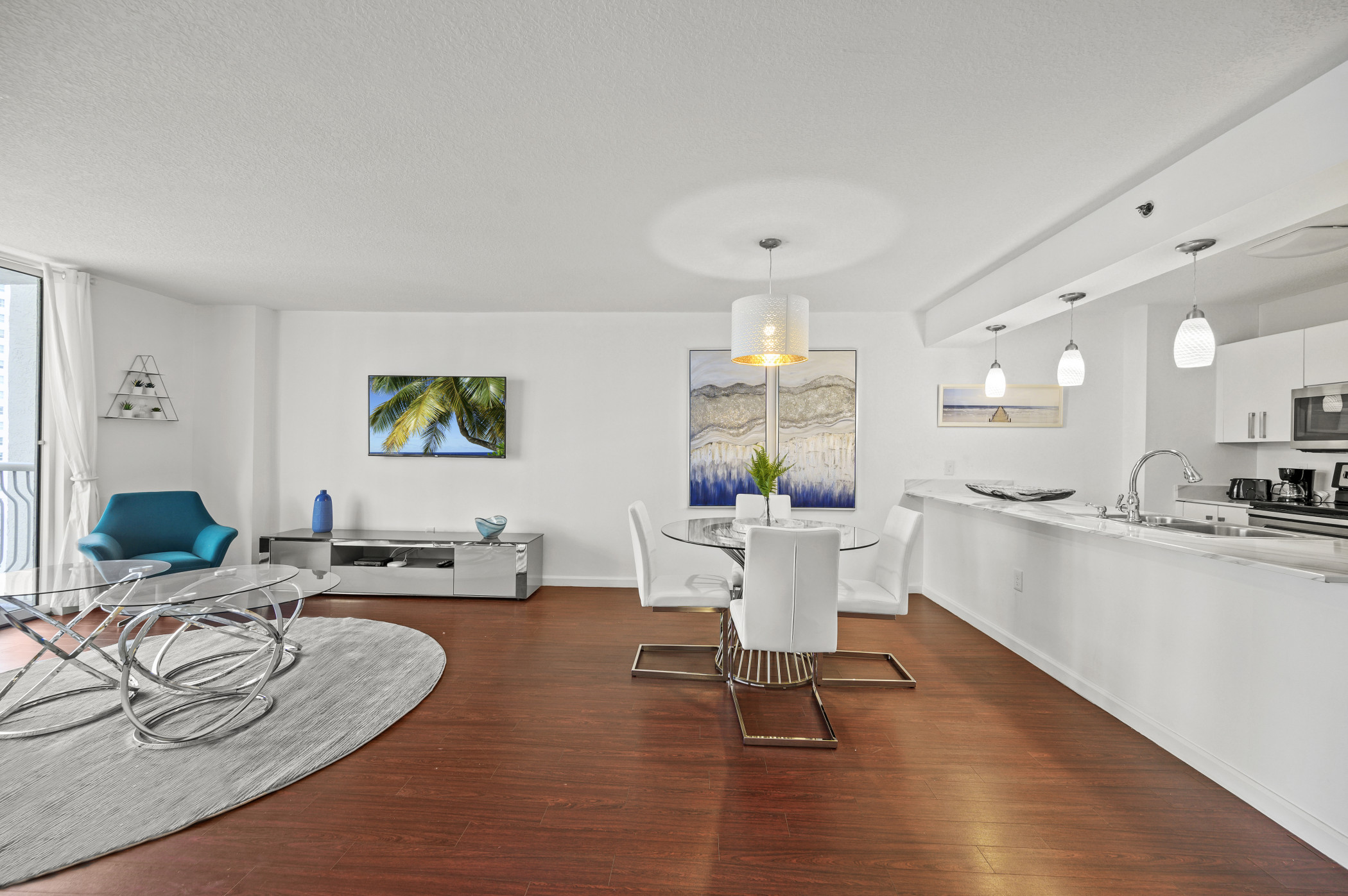 ★Amazing Condo with FREE PARKING in Brickell Miami