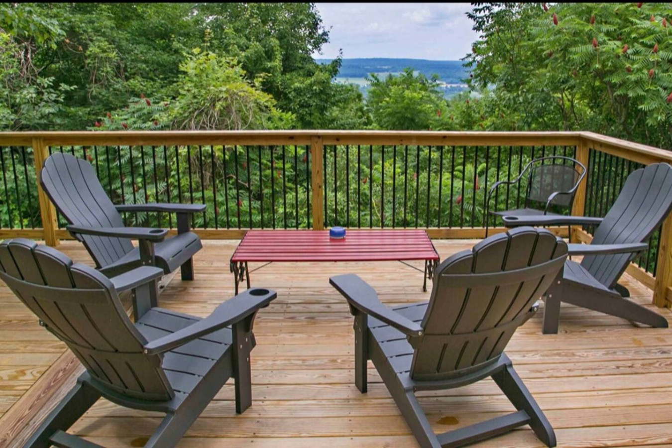 Whitetail Pines Cabin