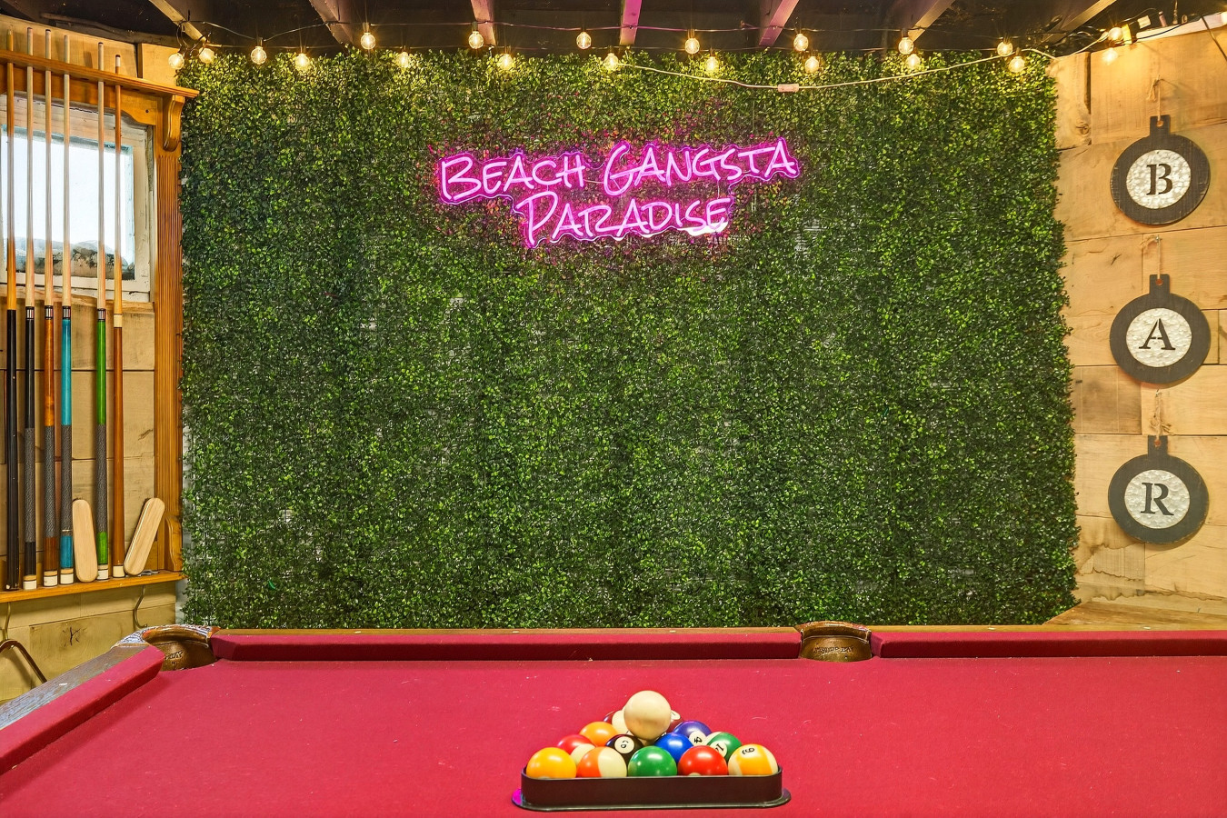 Beach Gangsta's Paradise, Pet Friendly, Cowboy Pool, Pool Table 2