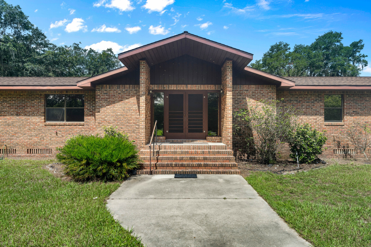 Astor Manor At Rivers Edge | Photo 3