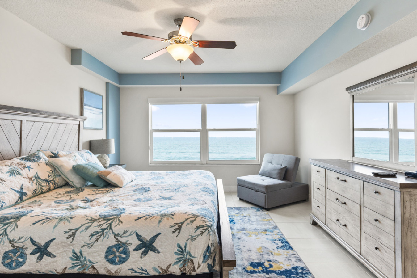 A Wave From it All Oceanfront Pool Condo 2