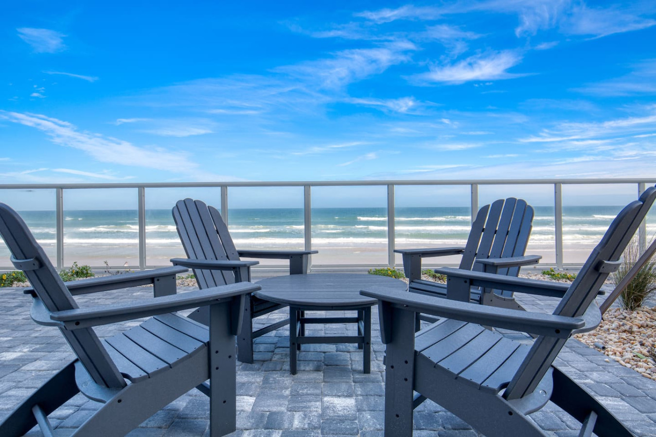 Salty Oceanfront Luxury Condo | Pools & Hot Tubs 2