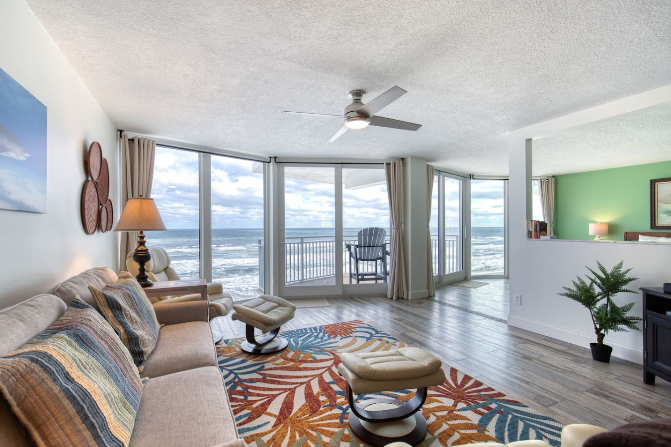 Oceanfront Condo | Pool + Gym | Private Balcony