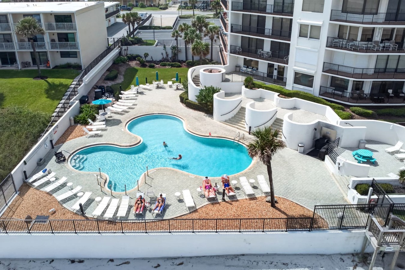 Daytona Beach Vacation Home Airbnb Oceanfront VRBO Pool Pet Friendly