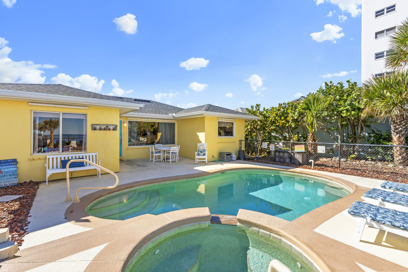 Seaside Serenity-Pool, Fire pit, Beachfront Massive Ocean Deck 4