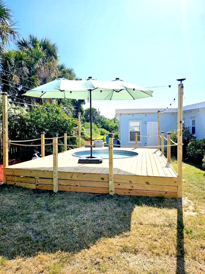 Blowfish Bungalow-Cowboy Pool, FirePit, Ping Pong 2