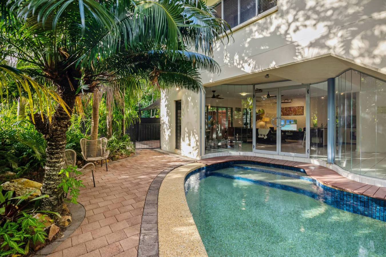 Zen Serene Seascape: Family Pool ~ BBQ ~ Markets
