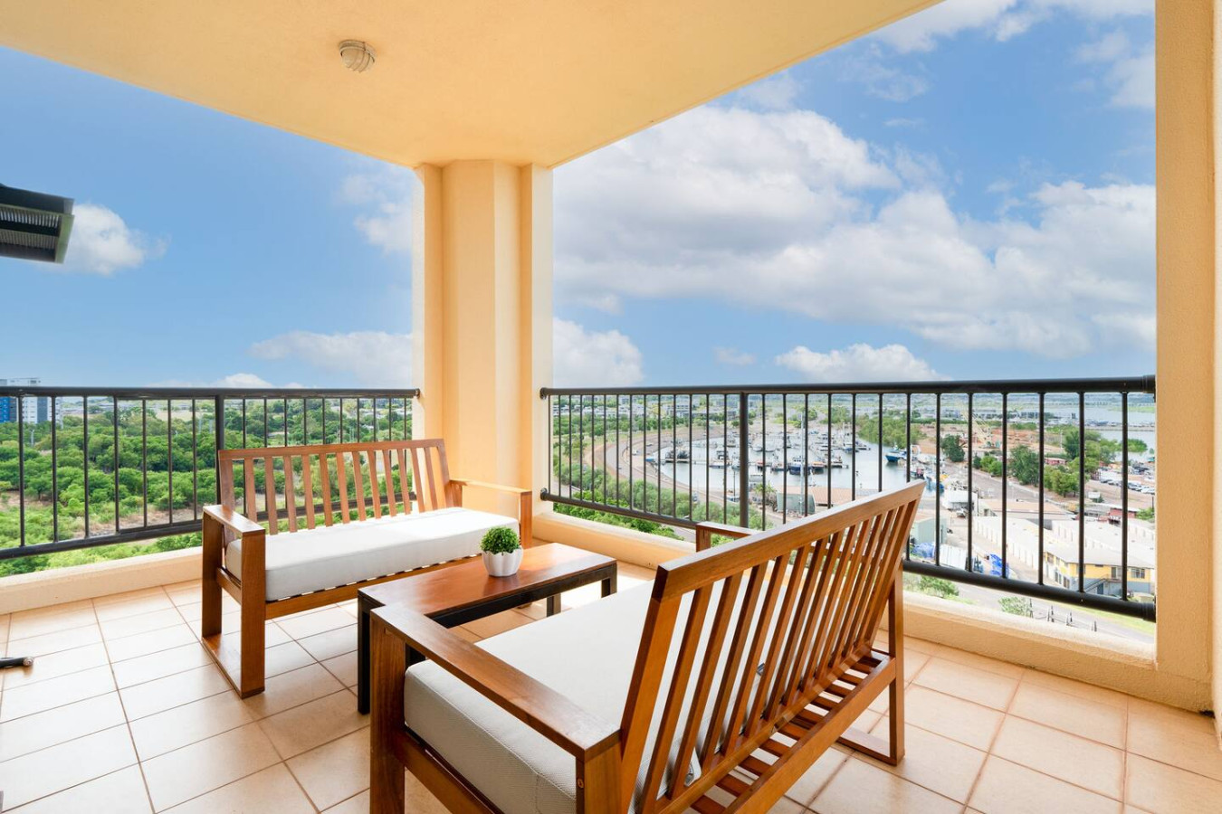 Oceanfront Gem: Pool ~ Balcony ~ Breathtaking View - Experience stunning sunsets from your private balcony, offering a serene retreat with unmatched vistas