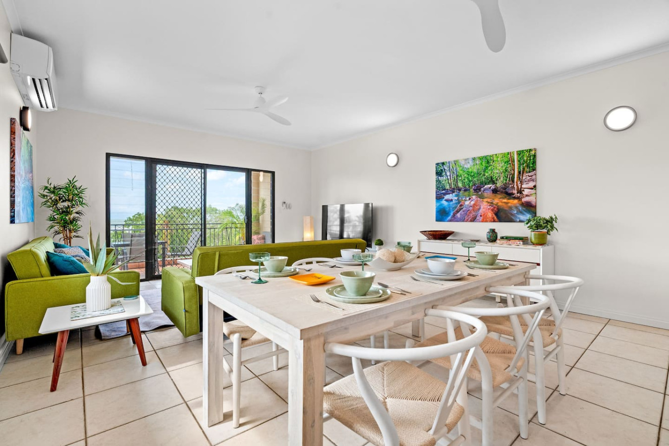 Zen Emerald Shore: seaview - balcony - sunset view