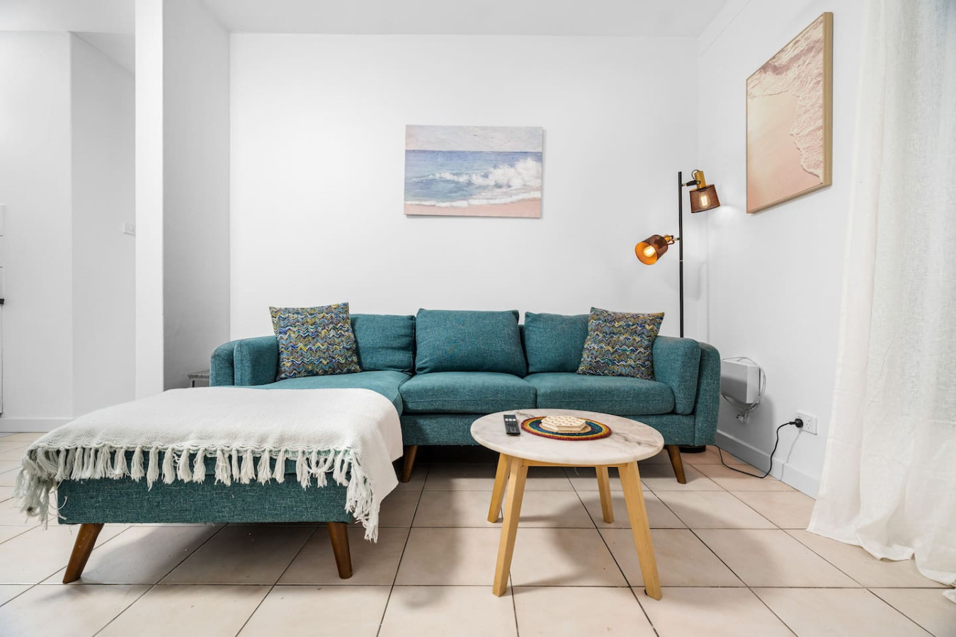 Zen Bamboo: cozy - modern - central