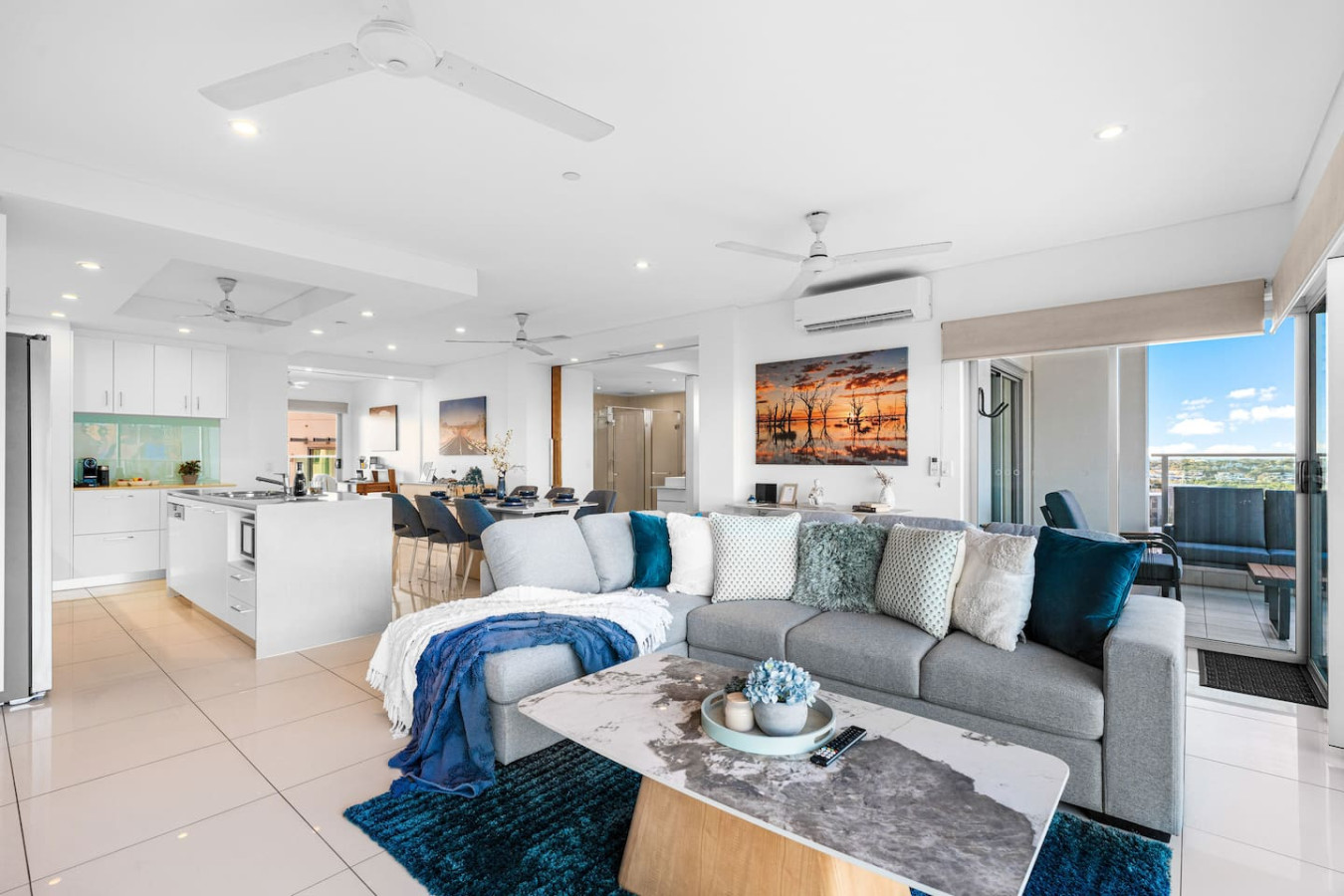 Zen Crystal Tide: Balcony - Pool - Gym - Seaview