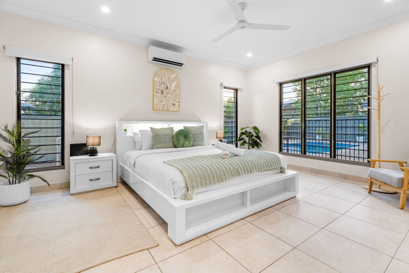 Zen Lotus: Private Pool - Patio - Garage - Yard