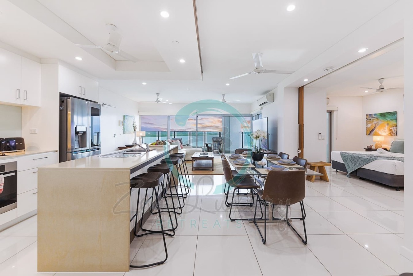 Coastal Magnificence: Pool ~ Workspace ~ Parking