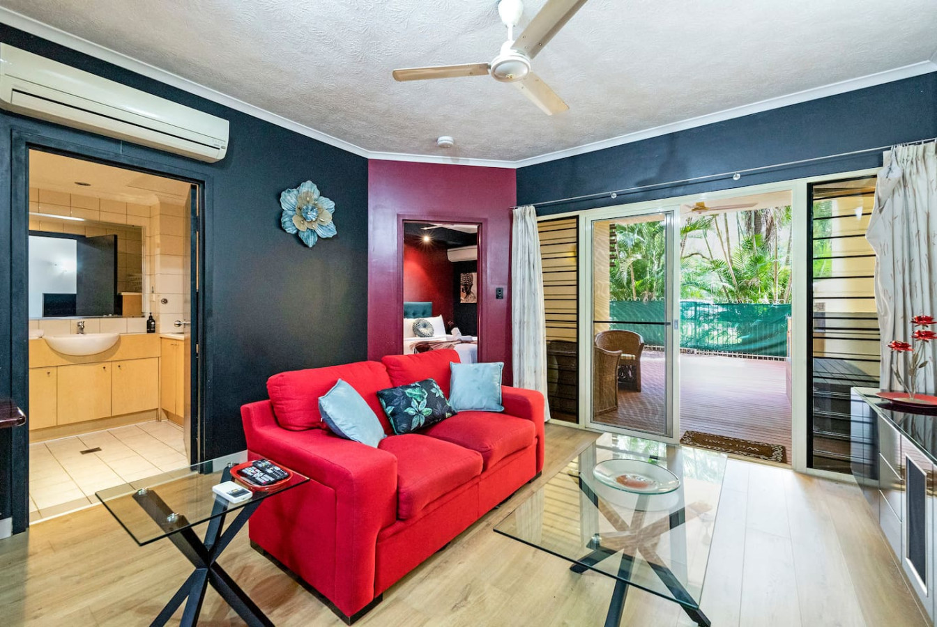 Urban Haven ~ Boutique 1BR Apt Near Parap Markets