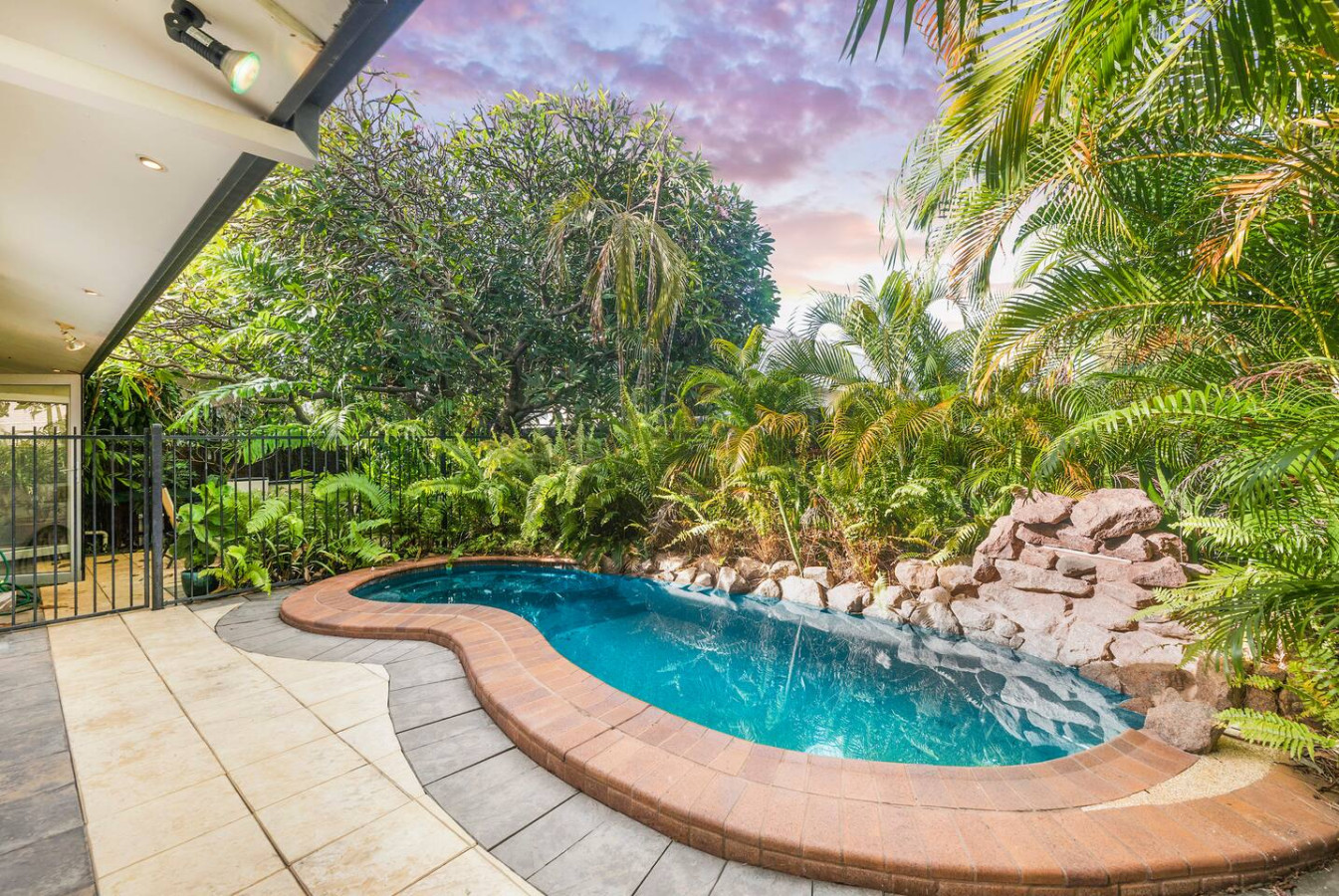 Zen Treetops: Private Pool ~ Outdoor Dining