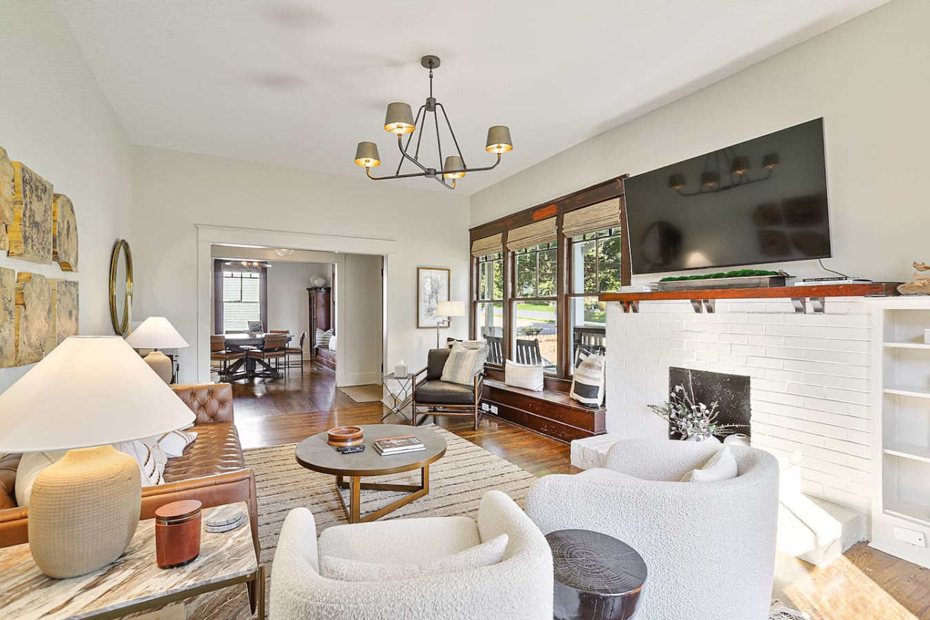 Spacious Dual-home Getaway With Fire Pit - Charming Family Retreat - Knoxville, TN
