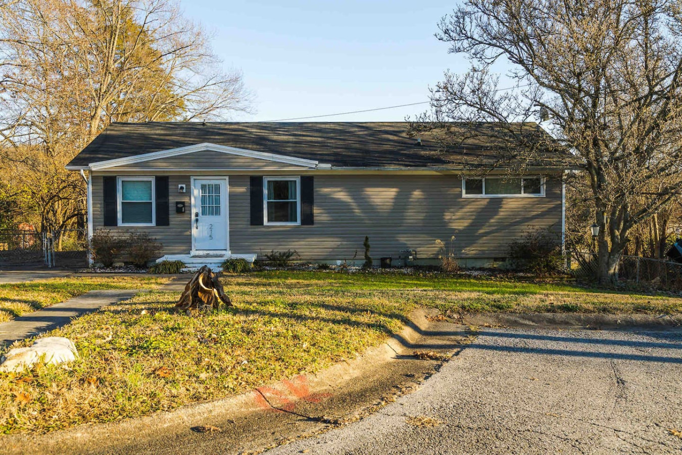 Charming Hideaway Near Melton Lake And Downtown - Elegant Comfort - Oak Ridge, TN