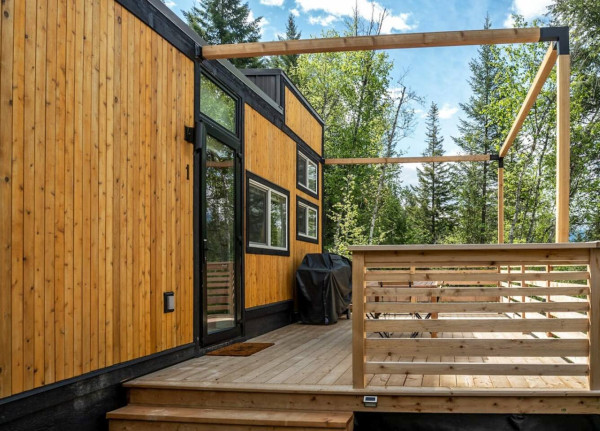 Mount 7 Tiny House WI-FI Sauna Hot Tub & Views