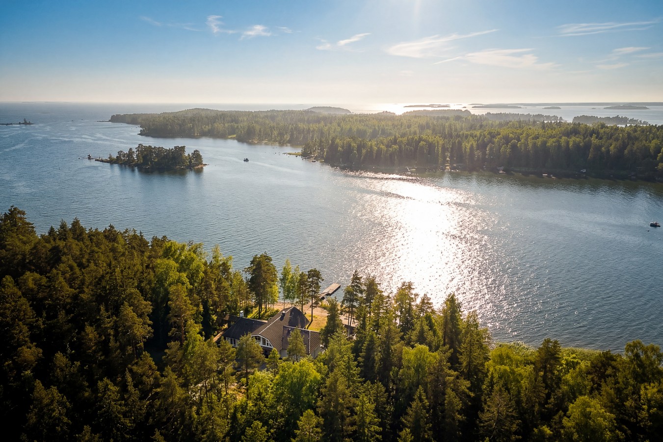 Merimaa, Tallbacka