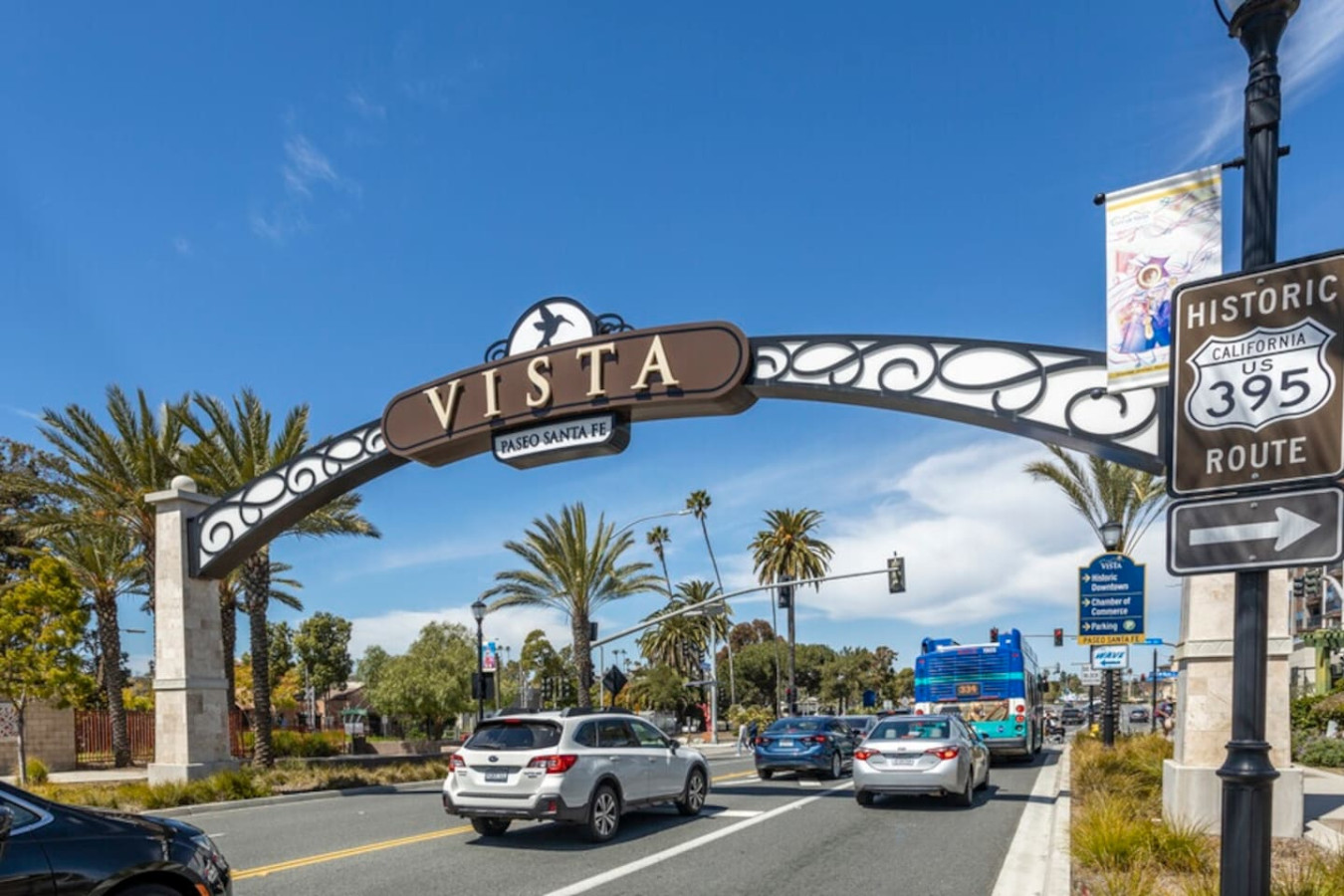 Charming Studio | Near Legoland & Carlsbad Beach - 비스타