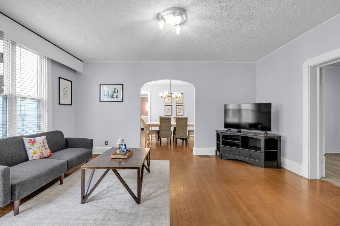 Charming Indy Escape • 15 Mins To Sobro & Downtown - Indianapolis, IN